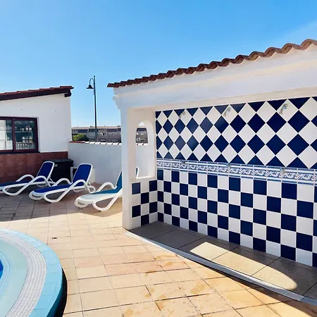 La Fiesta Appartement *